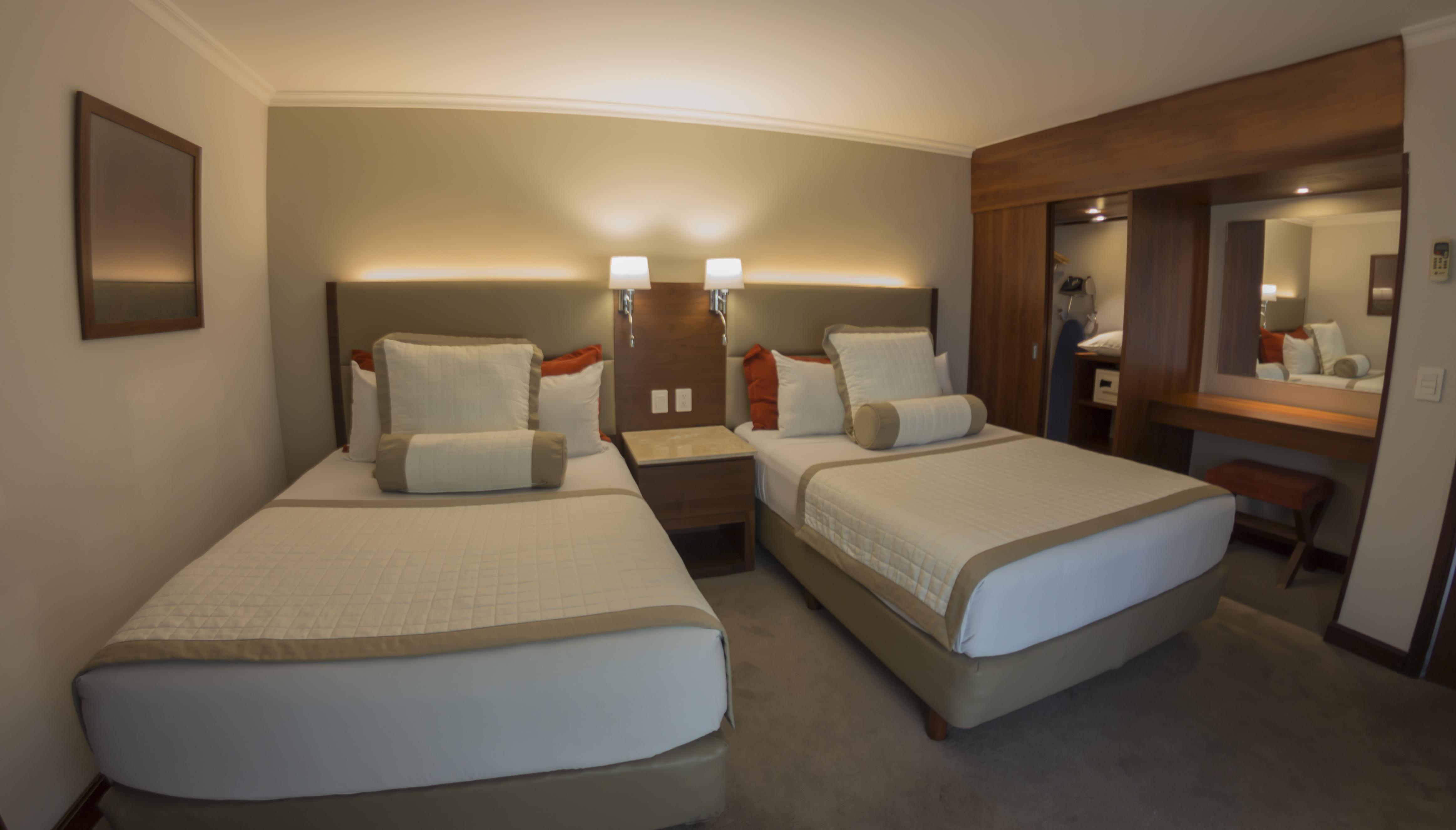 Hotel Guadalajara Plaza Ejecutivo Zapopan Esterno foto