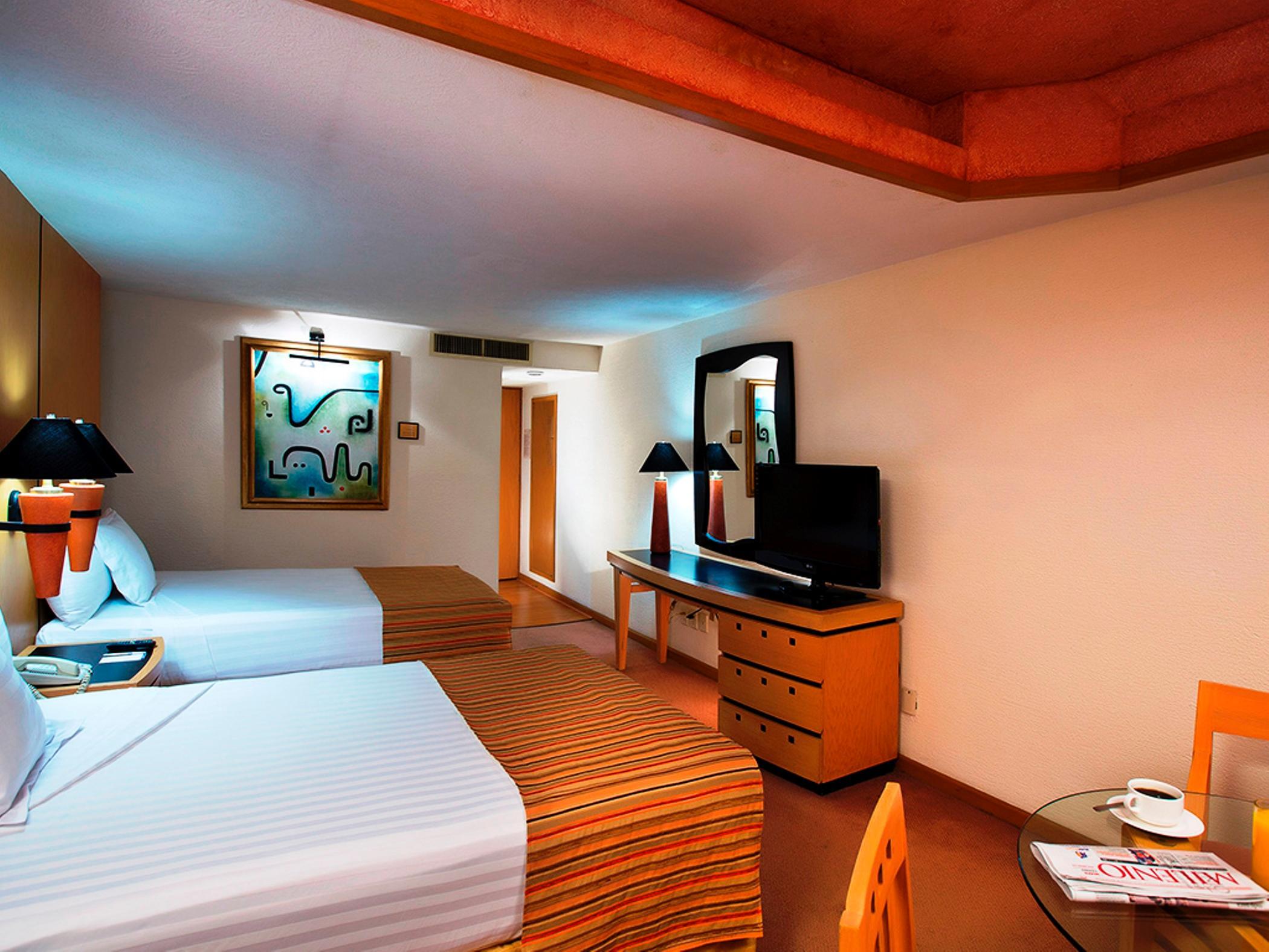 Hotel Guadalajara Plaza Ejecutivo Zapopan Esterno foto