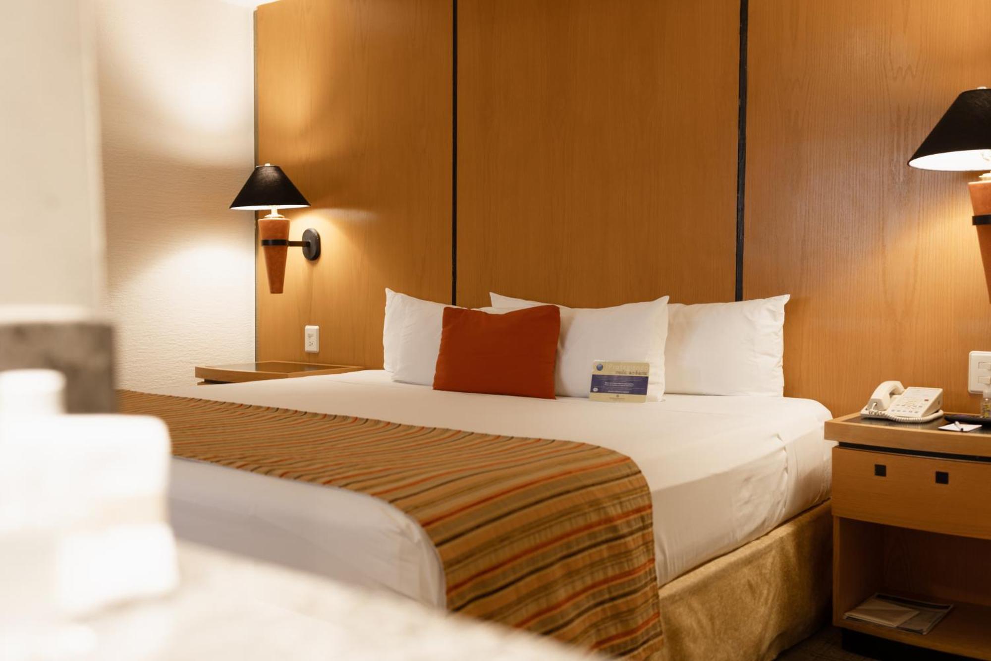 Hotel Guadalajara Plaza Ejecutivo Zapopan Esterno foto