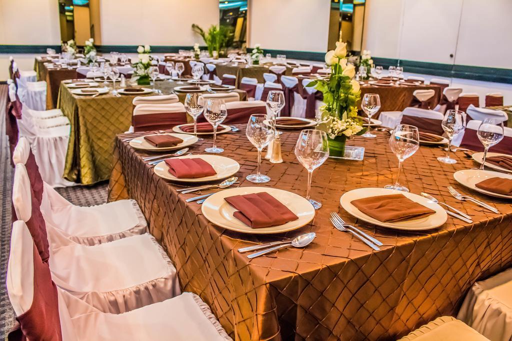 Hotel Guadalajara Plaza Ejecutivo Zapopan Esterno foto